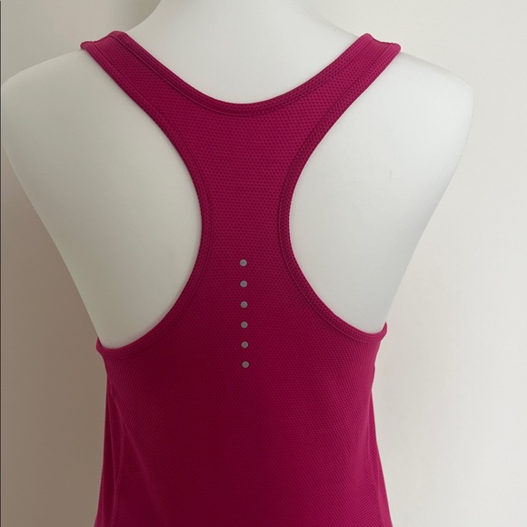 Nike Zonal Cooling Razorback Tank Top - Picture 5 of 6
